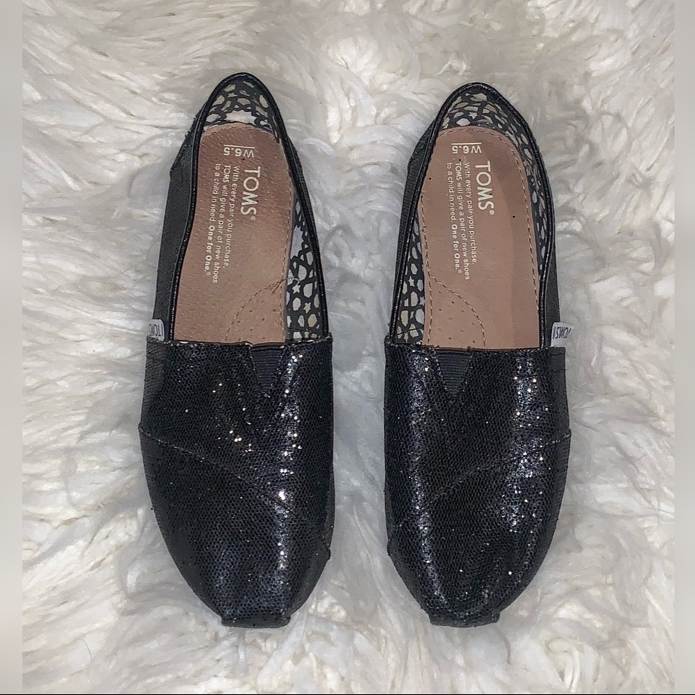 TOM'S BLACK GLITTER SLIP ON